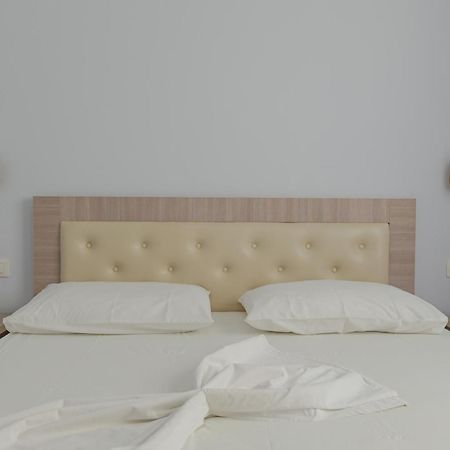 Dana Hotel Apartments Sarandë 외부 사진